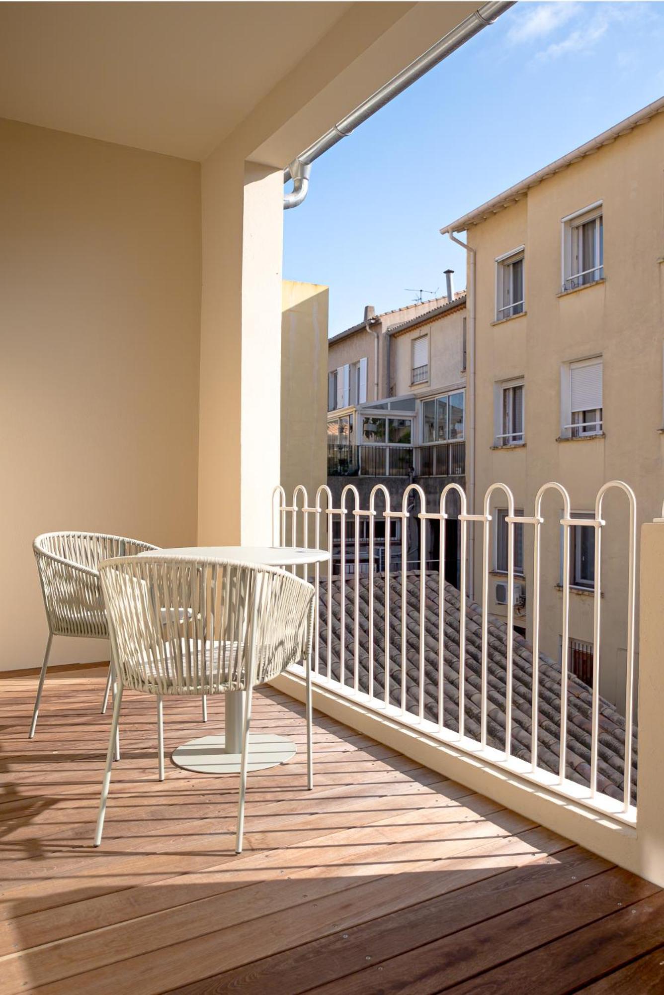 Studios Raffines Avec Terrasses - Plages, Ville Et Gare A Pied - Maison Raphael Saint-Raphael  Exterior photo