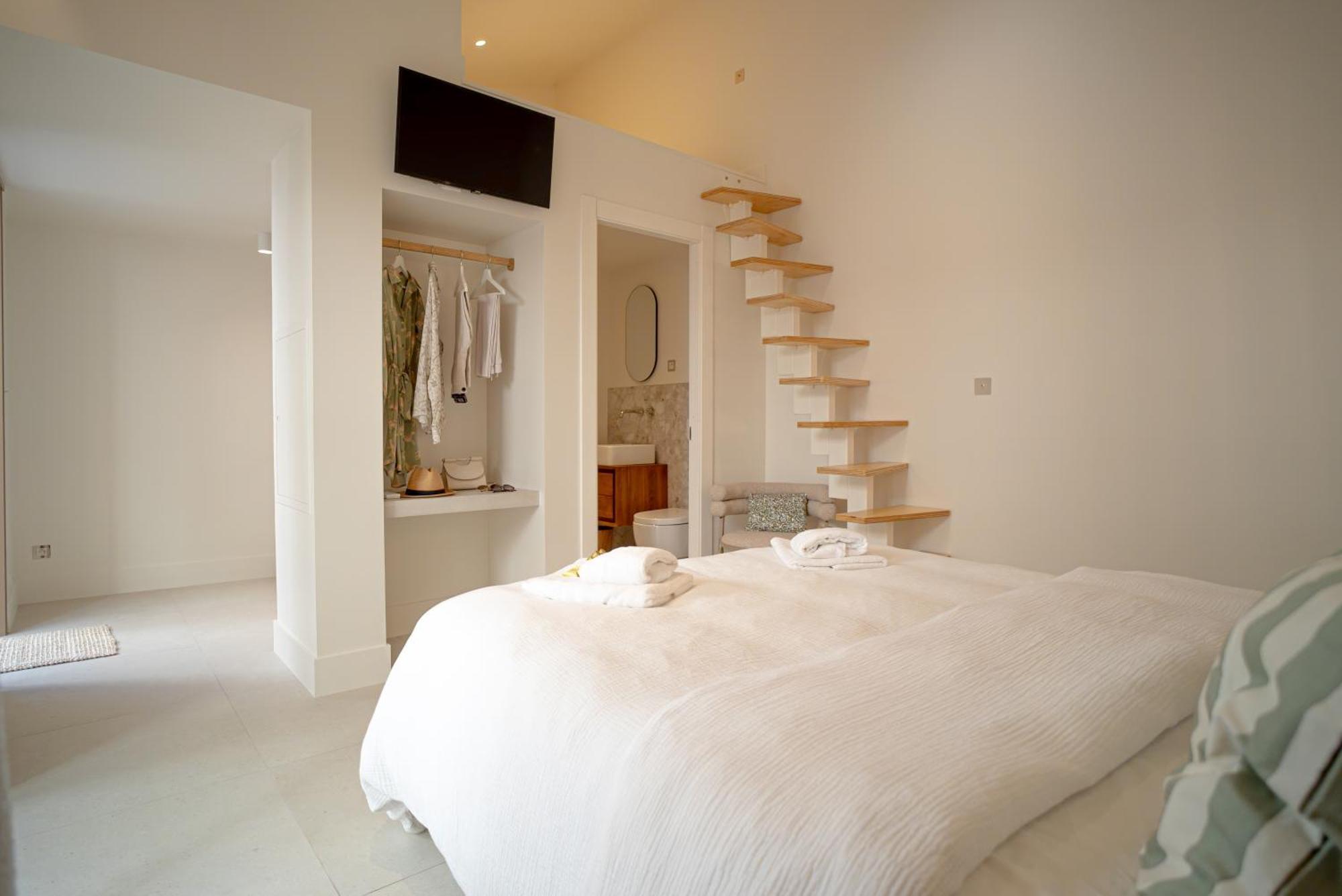 Studios Raffines Avec Terrasses - Plages, Ville Et Gare A Pied - Maison Raphael Saint-Raphael  Room photo